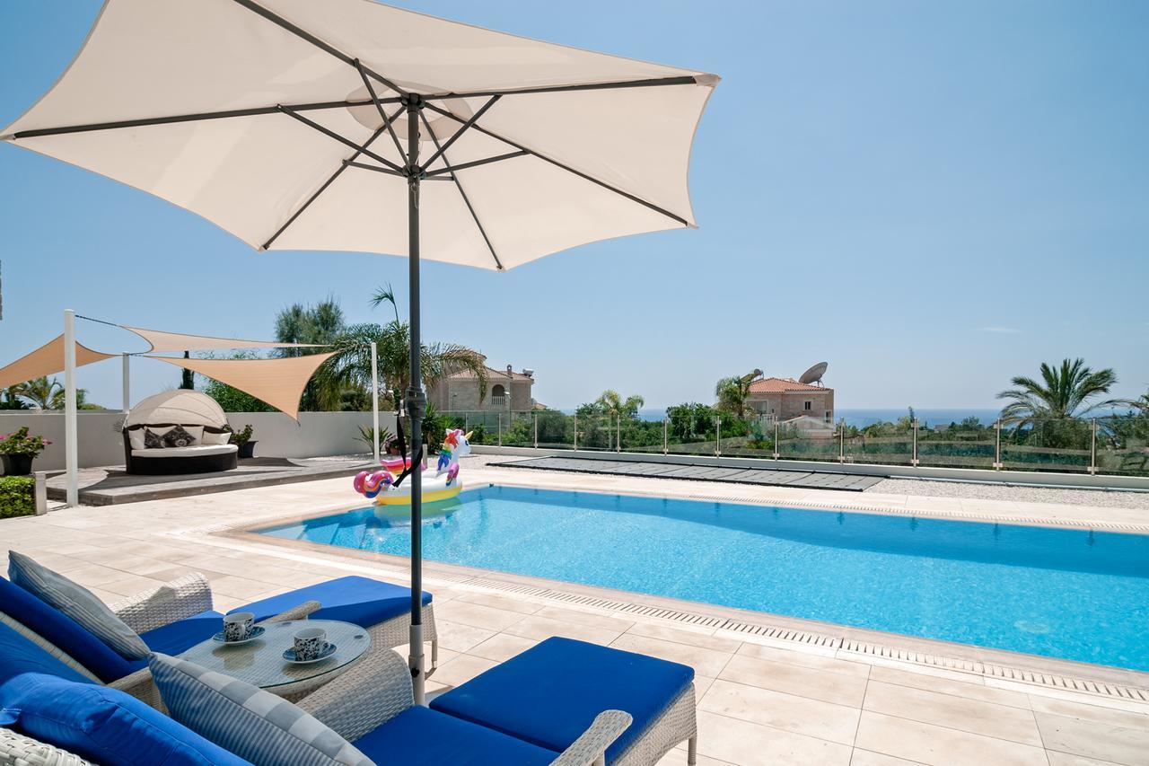Villa Verdi: Luxury Villa With Private Pool Peyia Exterior foto